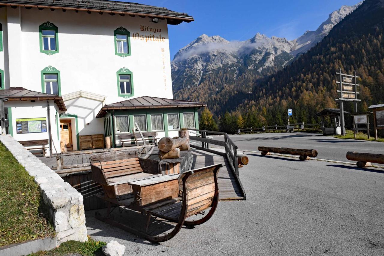 Hotel Ristorante Rifugio Ospitale Cortina dʼAmpezzo Exterior foto